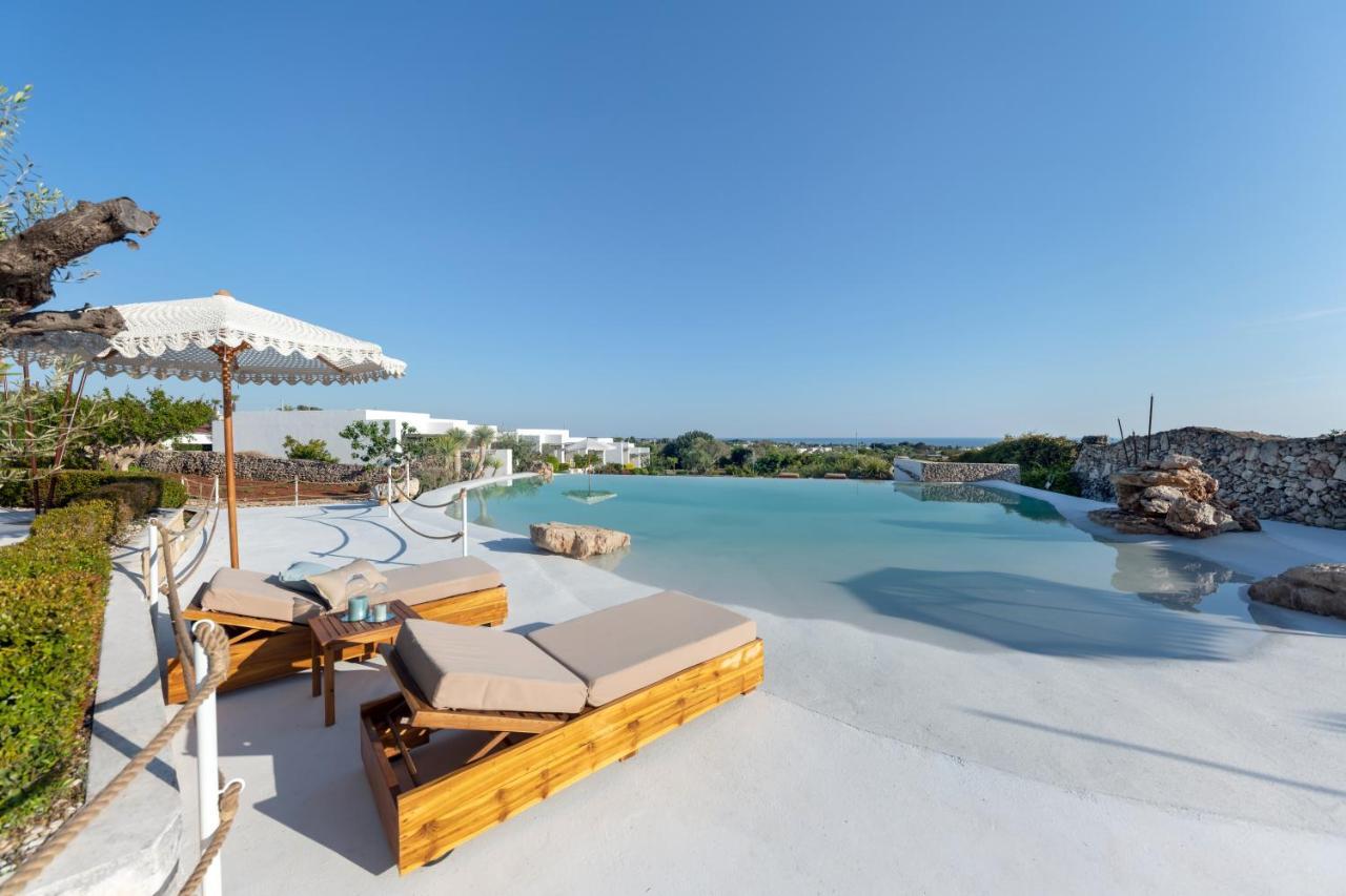 Masseria Samenti Torre Suda Esterno foto
