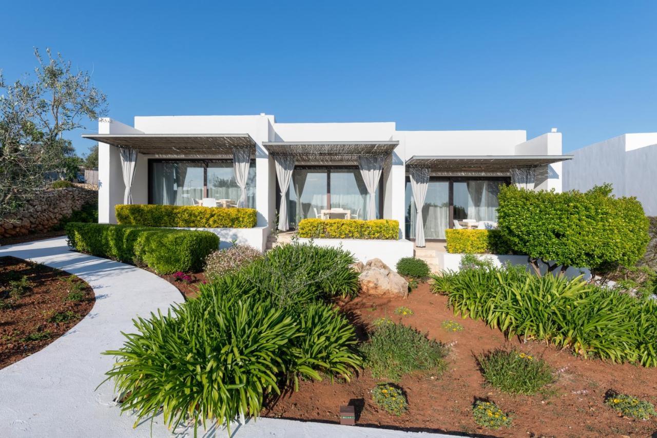 Masseria Samenti Torre Suda Esterno foto