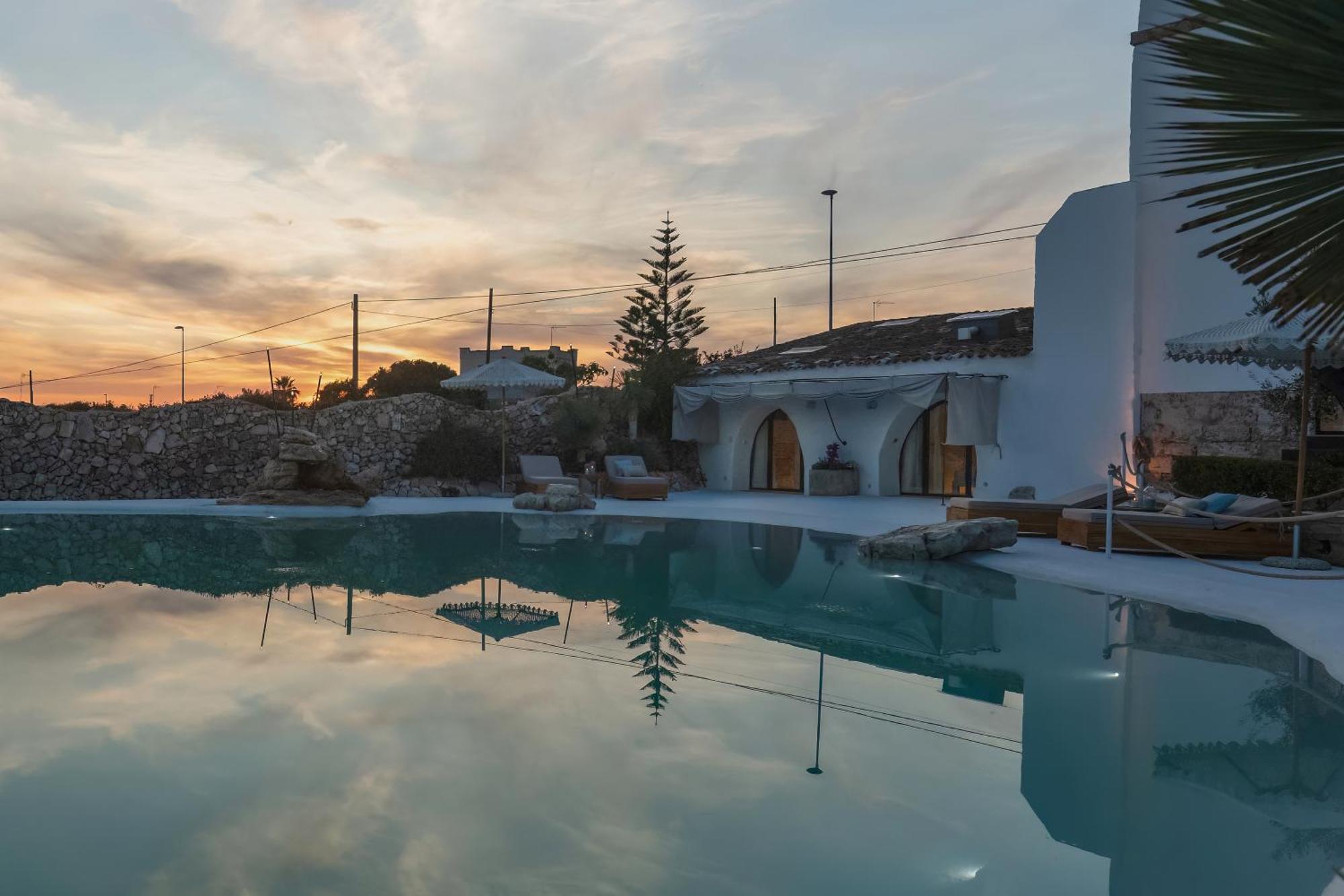 Masseria Samenti Torre Suda Esterno foto