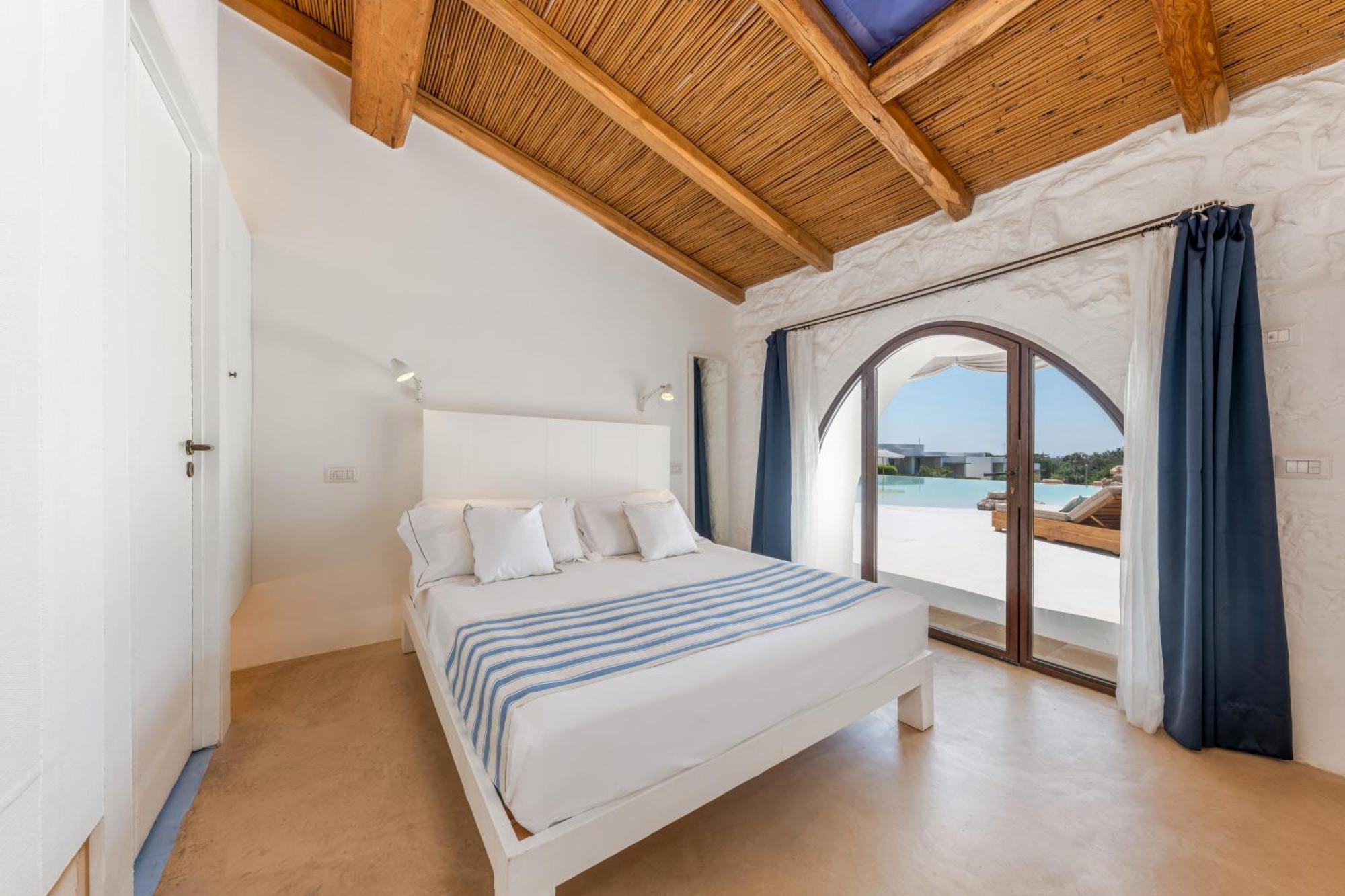 Masseria Samenti Torre Suda Esterno foto