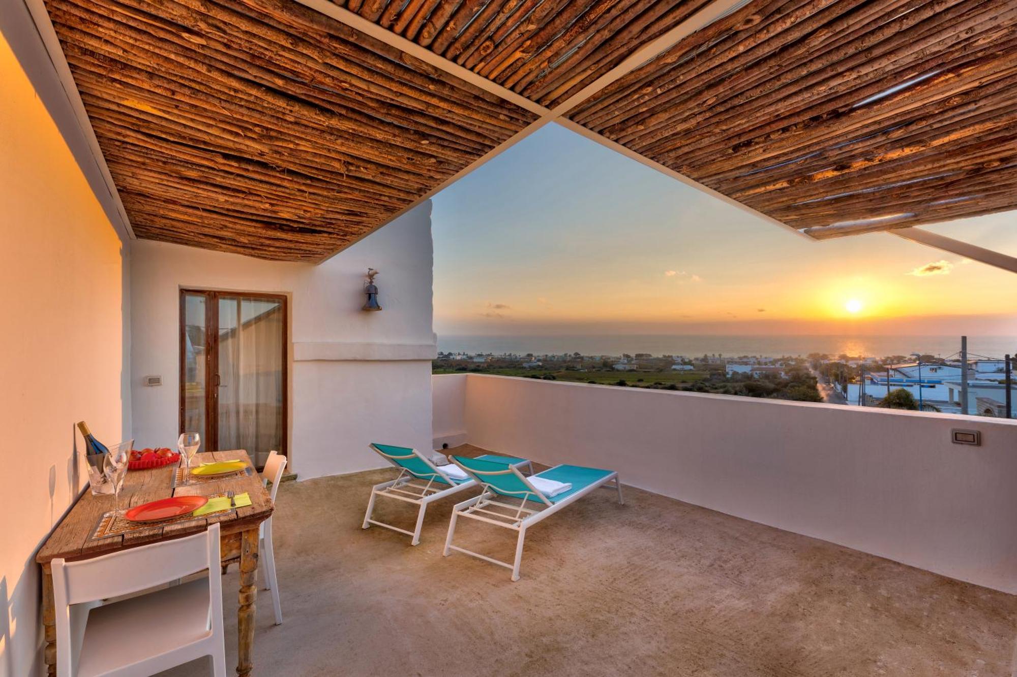 Masseria Samenti Torre Suda Esterno foto